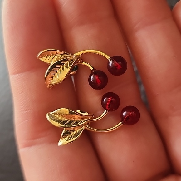 VTG earrings - Picture 4 of 7